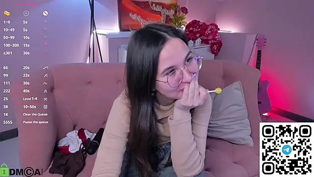 leylamirage webcam show