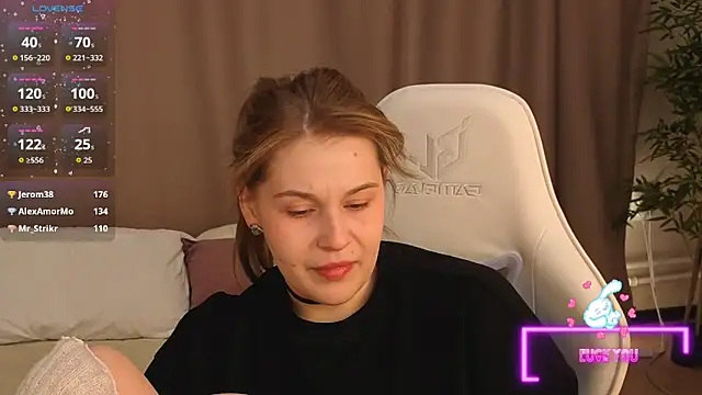 Chat +18 de Colleen_Blake ao vivo