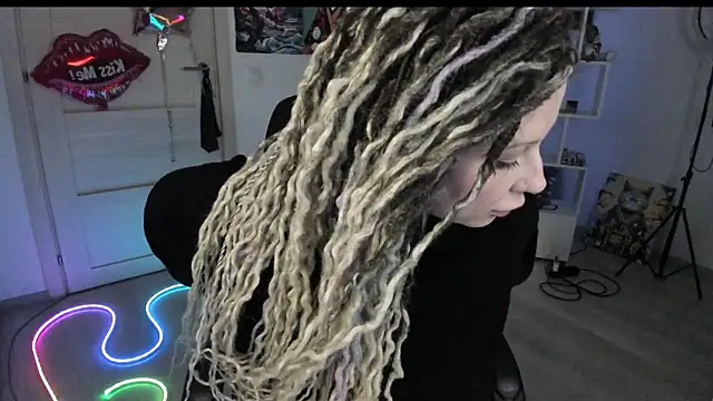 HoneySallyMoore – Live XXX-chat