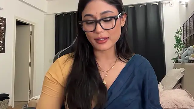 Chat +18 de GoddessAnna ao vivo