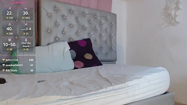 XXX chat uživo modela angiellam