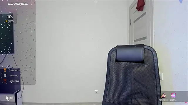 crystallldoll: онлайн-секс-чат