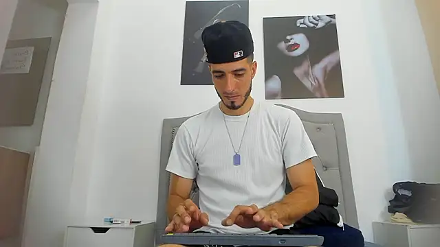 marc_ruffa 라이브 XXX 채팅