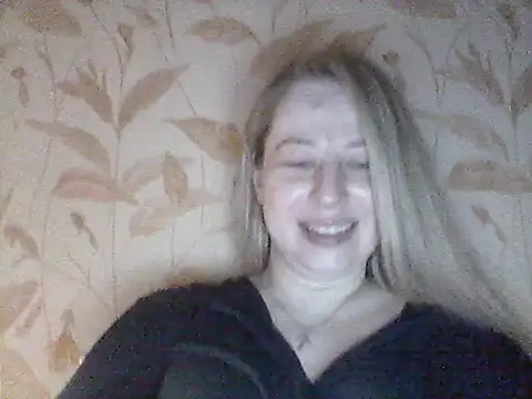 Miralisse's Live XXX Chat