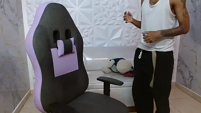 Chat +18 de ManSant ao vivo