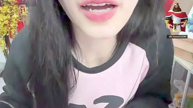 XXX chat uživo modela Your-Sunshine