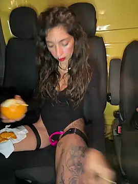 Chat XXX ao vivo de Amani_thewolf