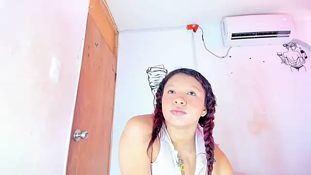 Emily_Coper18 라이브 XXX 채팅