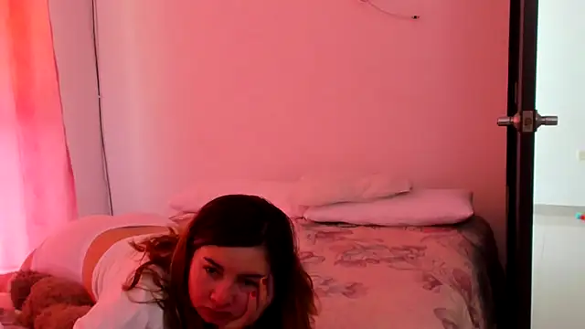 __Emma__11__Lecat_ – Naživo XXX chat