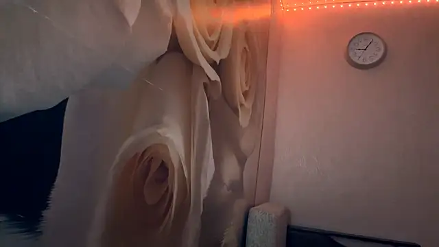 دردشة Kiaicatie الجنسية المباشرة