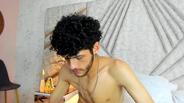 Chat +18 de LuckySammer ao vivo