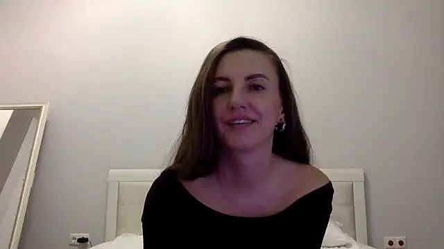 Melivorra élő XXX-chatje