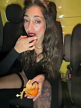 Amani_thewolf Live XXX Chat