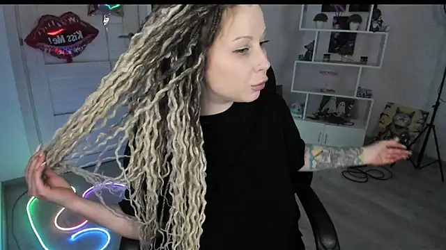 HoneySallyMoore Live XXX Chat