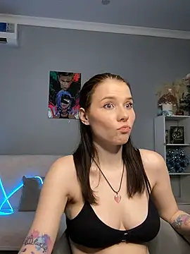 Chat XXX en directo de JinxMoon