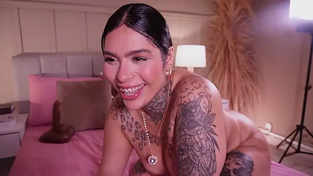 curvyliciousssn Live XXX chat