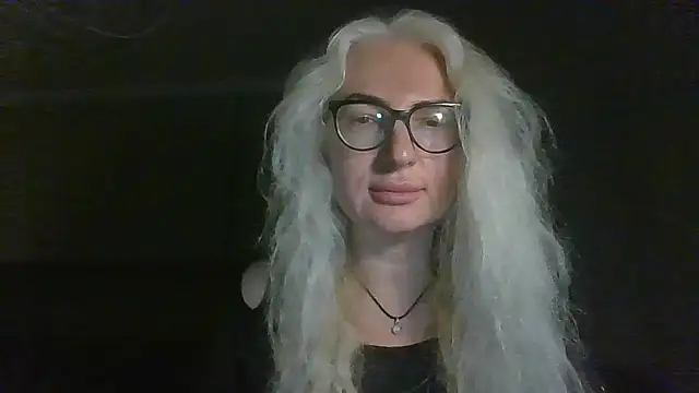 _Llinna_me Adlı Modelin Canlı XXX Sohbeti