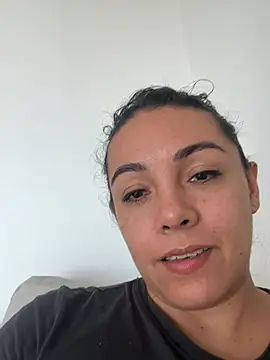 Chatroom XXX en direct de camii_7