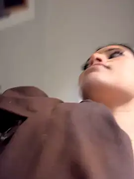 Chat +18 de Risky_Workouts ao vivo