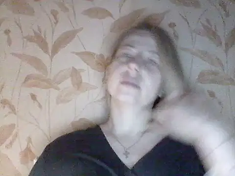 Chat +18 de Miralisse ao vivo