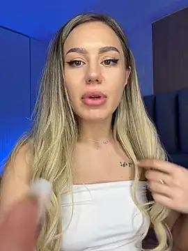 แช ท XXX สดของ alisa_w