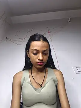 Your-Kitkat Adlı Modelin Web Kamerası Şovu