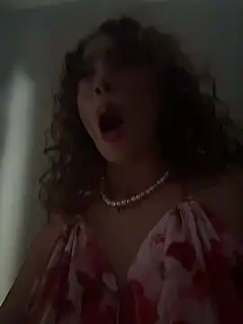 XXX chat uživo modela roxyrougee