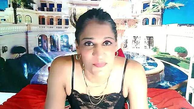 แชท XXX สดของ IndianSexcSmyle