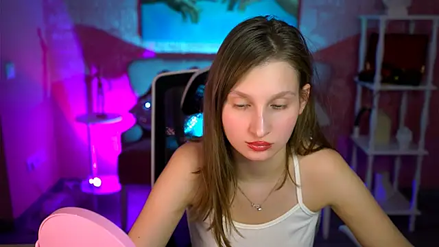 EllaHorton – Live XXX-chat