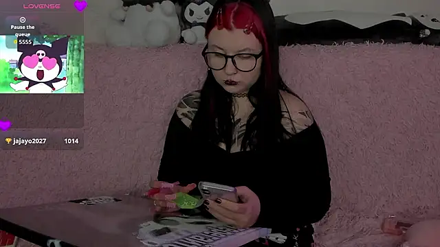 t0riayun0's Live XXX Chat