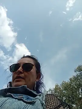 sophie_banger élő XXX-chatje