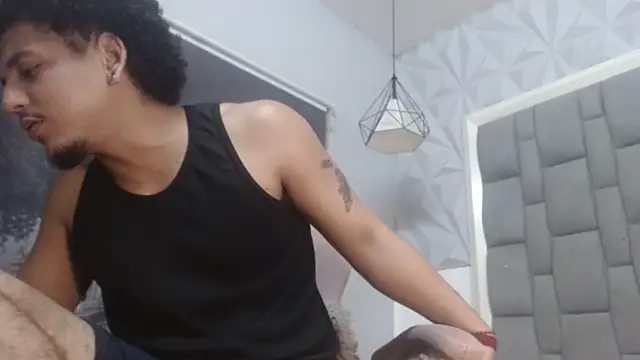 Xfire_boy69 – Naživo XXX chat