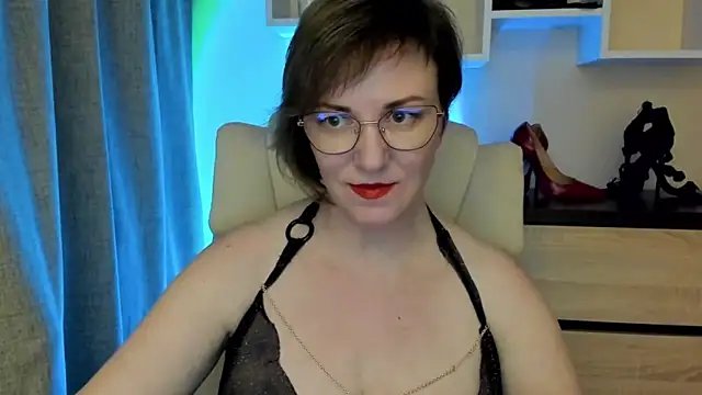 feliziaDesiren Live XXX chat