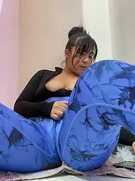 kim_monti's Live XXX Chat