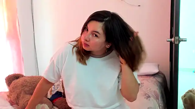 دردشة __Emma__11__Lecat_ الجنسية المباشرة