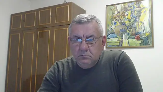 Show modela machomale3 na web-kameri