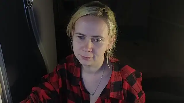 Riley_Roo Live XXX-chat