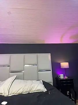 Samantha_Milf__ Show in webcam