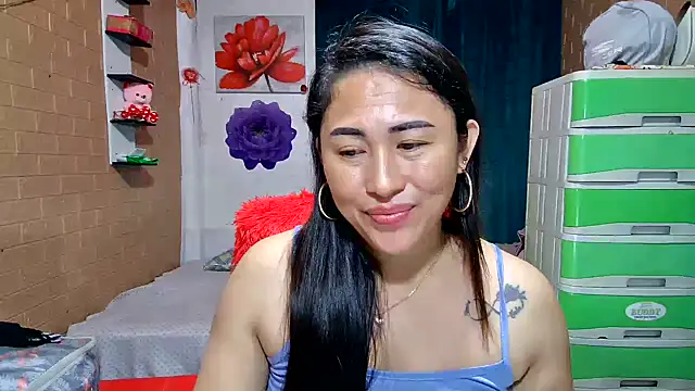 دردشة Ugly-Filipina الجنسية المباشرة