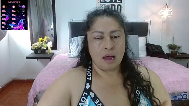 Chat XXX ao vivo de Keyla01_