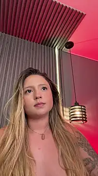 MiaPetit_'s Live XXX Chat