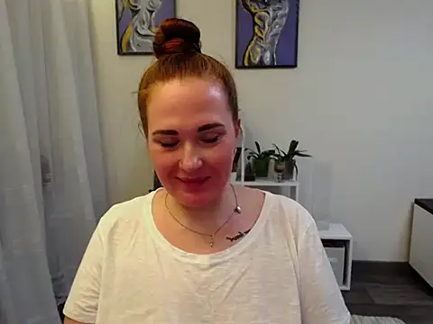 Lady_Tiana 即時 XXX 聊天