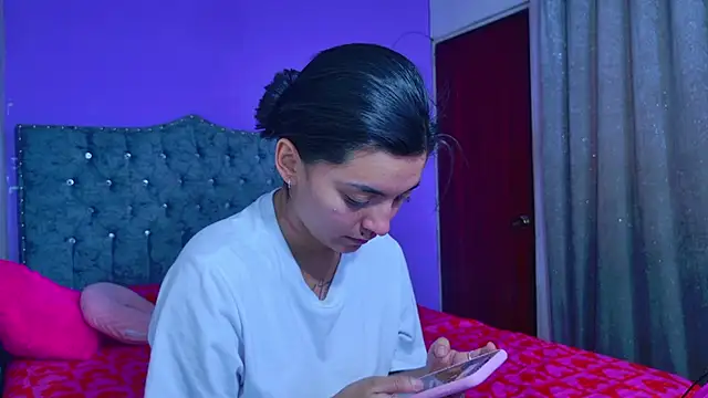 Liisaa_Kiss Live XXX-Chat