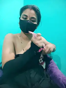 XXX chat uživo modela DivyaBhabhi69@xh