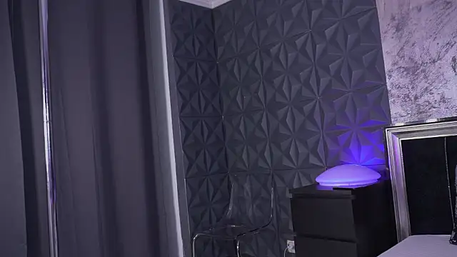 Tarra_Star's Live XXX Chat