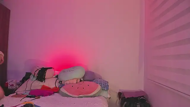 Chat +18 de K2xxKrawl ao vivo