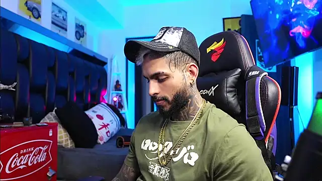 Вебкам-шоу logan_hugh8