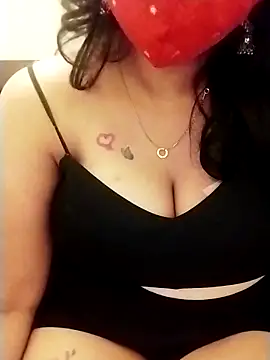 Tamil_sexy_doll webkamerás műsora
