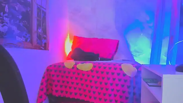 Czat XXX na żywo – Lunastar02