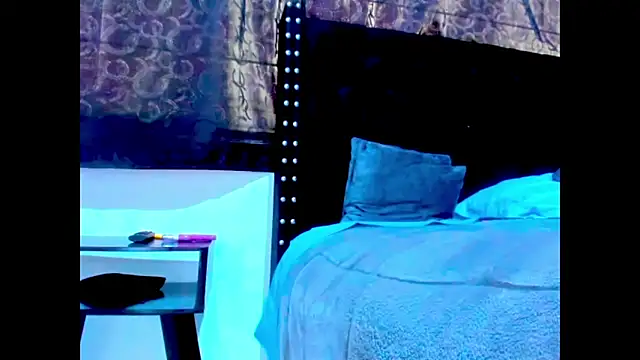 amareto_queen's Live XXX Chat